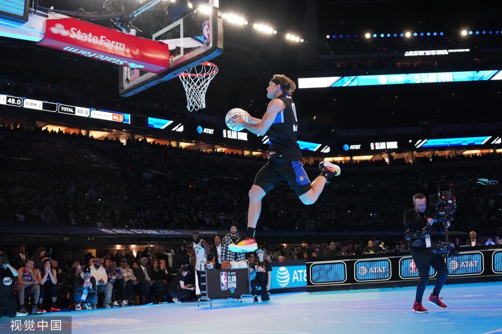 詹姆斯的持 詹姆斯的持