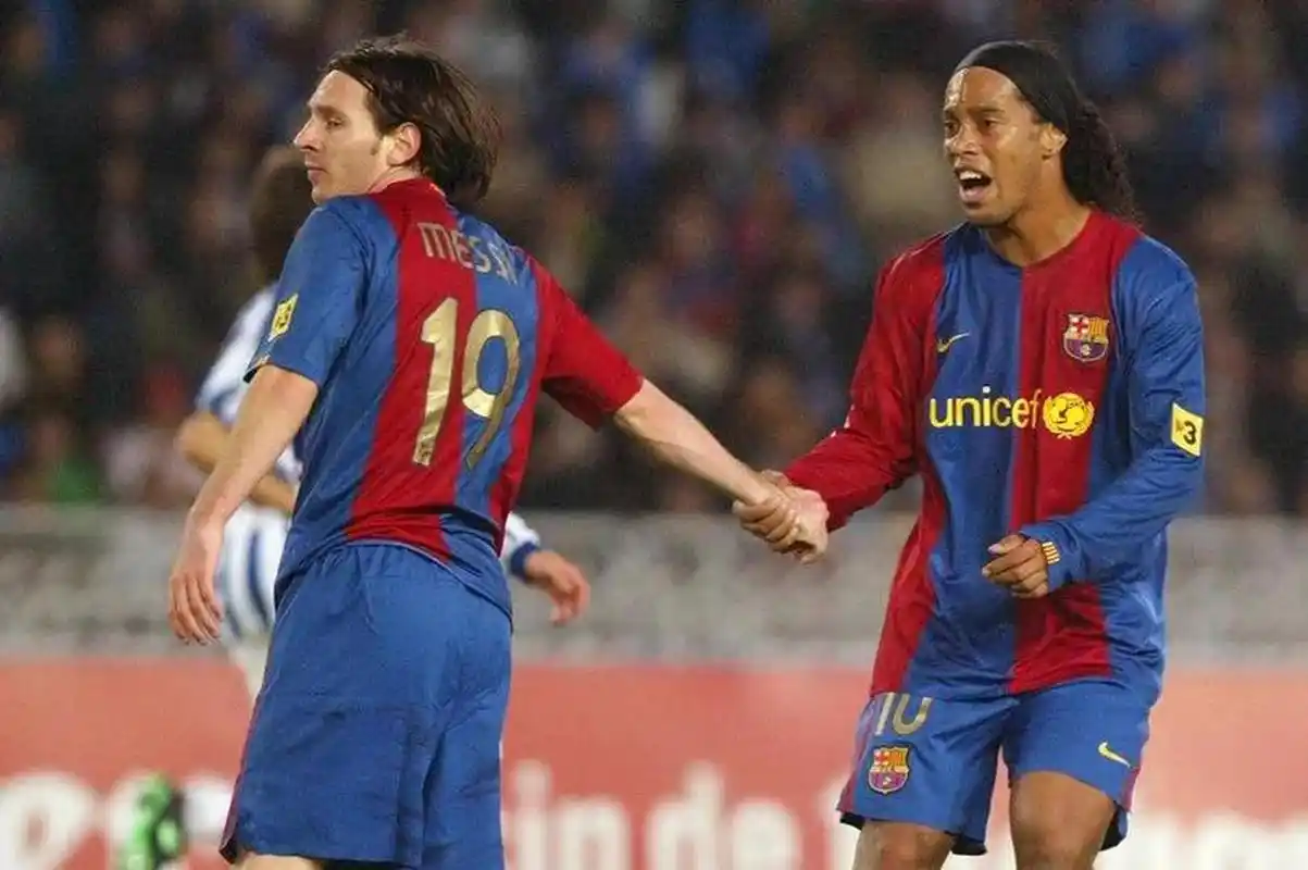 被认为是纠 被认为是纠