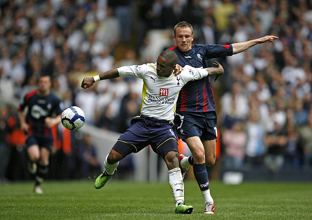 崭露头角 崭露头角