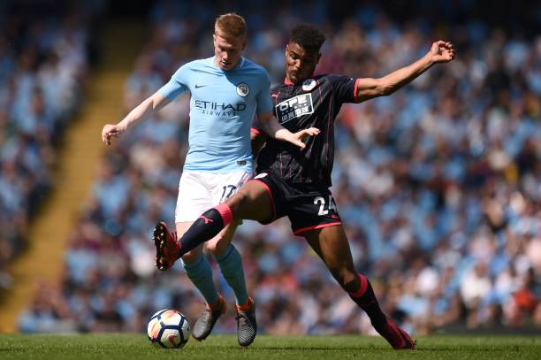 市场中屡屡 市场中屡屡